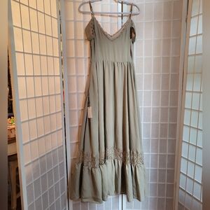 Mia Joy Maxi Taupe Dress NWT Sz S